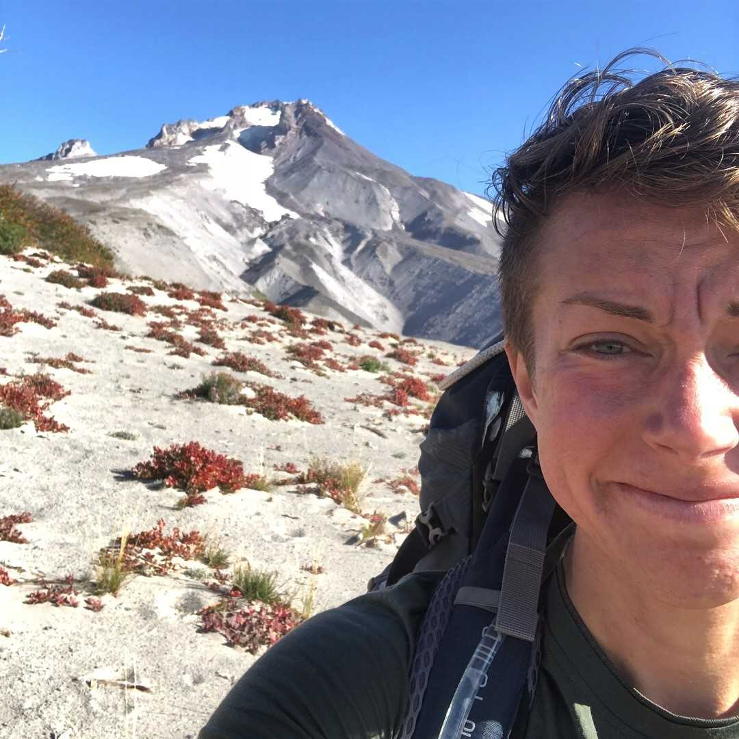 Dr. MacKenzie Warren